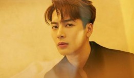 许凯最新八卦爆料李钟硕