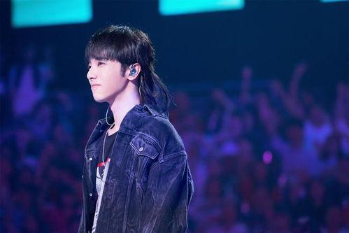 娱乐吃瓜华晨宇是谁,娱乐吃瓜界的风云人物